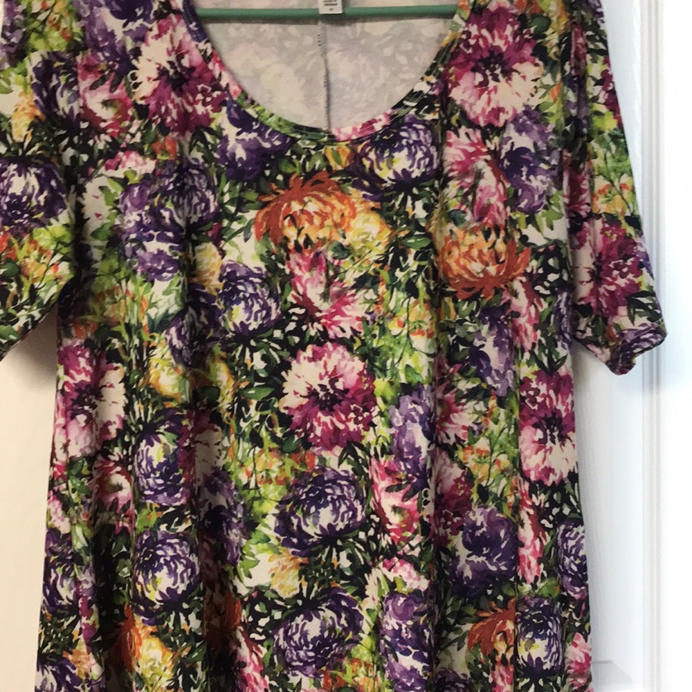 Lularoe perfect t